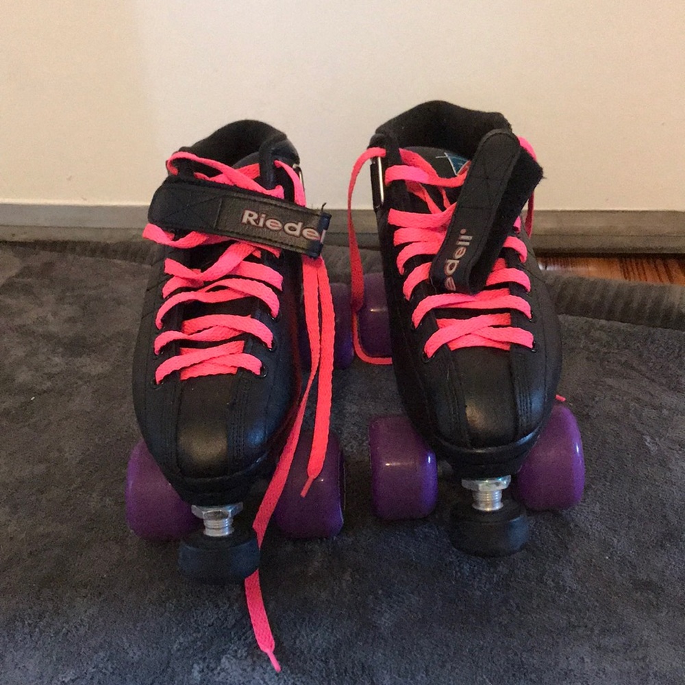 Reidel roller skates